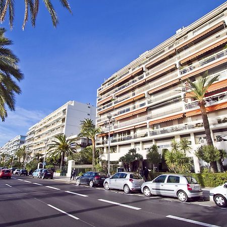 Promenade Holiday - Cosy Sea Front Studio نيس المظهر الخارجي الصورة
